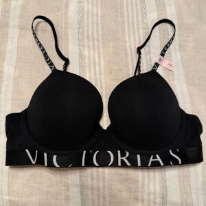Victoria’s Secret The T-shirt Push-Up Full Coverage Bra 34B